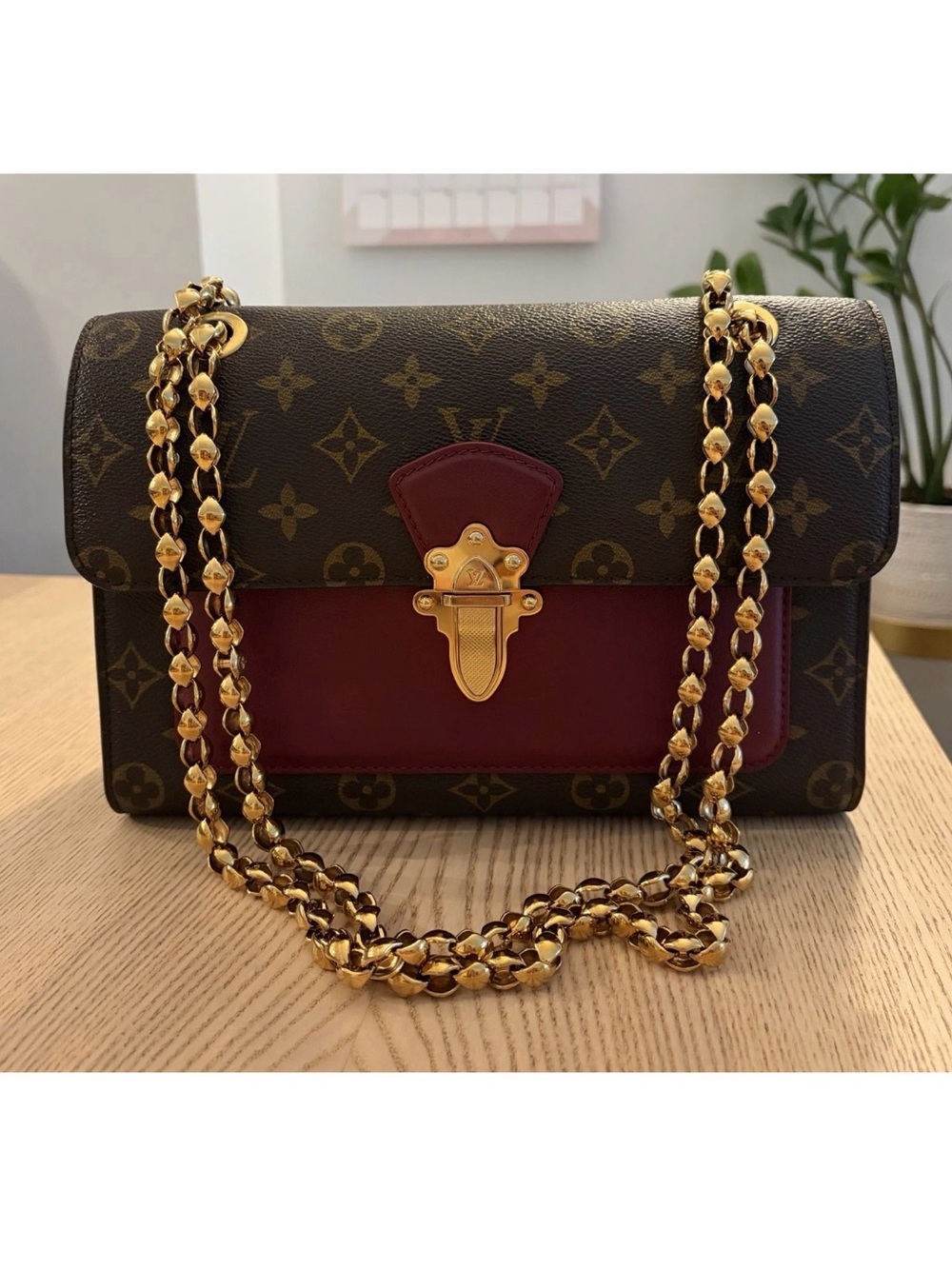 Louis Vuitton Victoire Monogram Canvas and Gold Chain Shoulder Bag